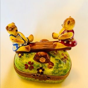Limoges Bears on Seesaw